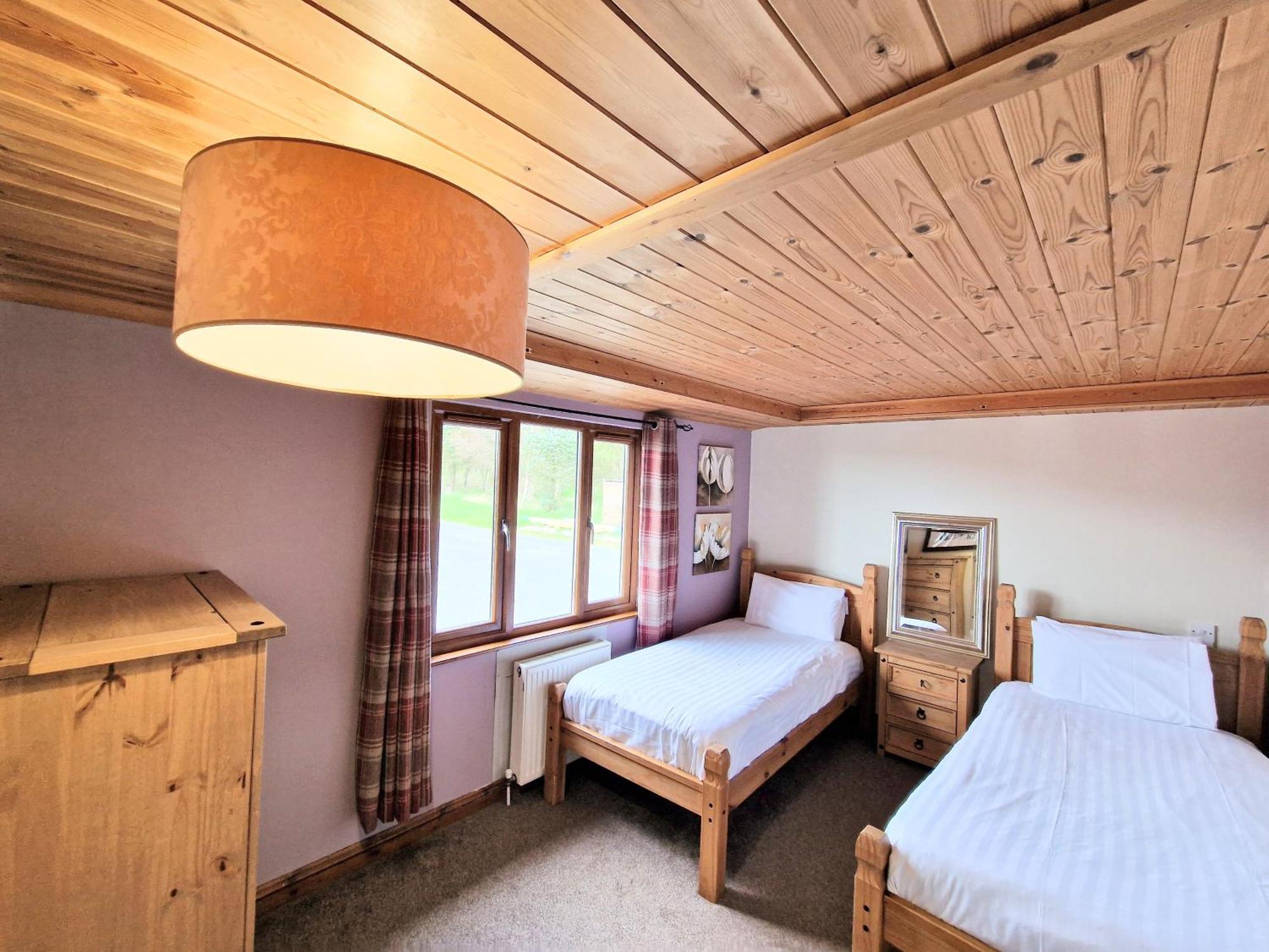 Villa Torridon 1 With Private Hot Tub - Fife - Loch Leven - Lomond Hills- Pet Friendly Kelty Exterior foto