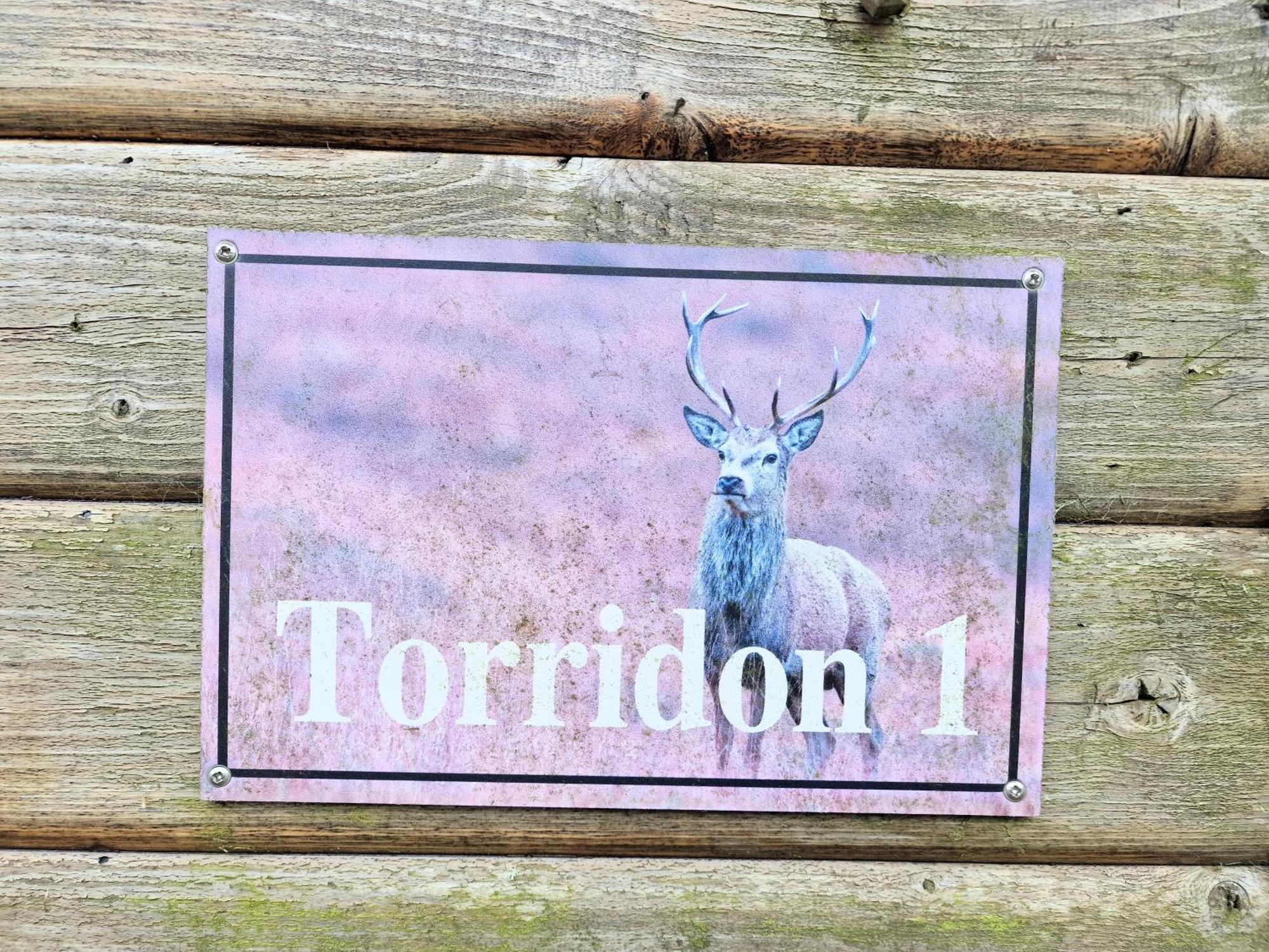 Villa Torridon 1 With Private Hot Tub - Fife - Loch Leven - Lomond Hills- Pet Friendly Kelty Exterior foto